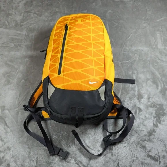 Nike Cheyenne Vapor II Backpack Orange Black Reflective Daypack Hiking Outodoor - Picture 1 of 16